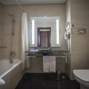 Pokój z dwoma pojedynczymi łóżkami